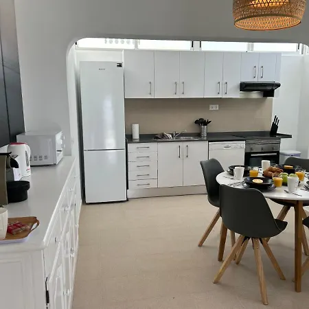 Casa Vedas - 3 Bedroom With Private Pool Villa Puerto del Carmen (Lanzarote)